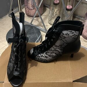 Lace Peep-Toe Ankle Boots - Black